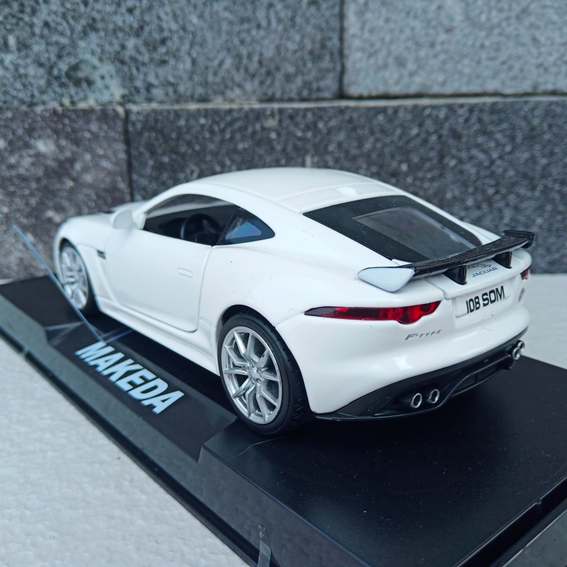 JAGUAR F TYPE Parfume Pewangi Pengharum Mobil Parfum Pajangan Miniatur Diecast Mobil