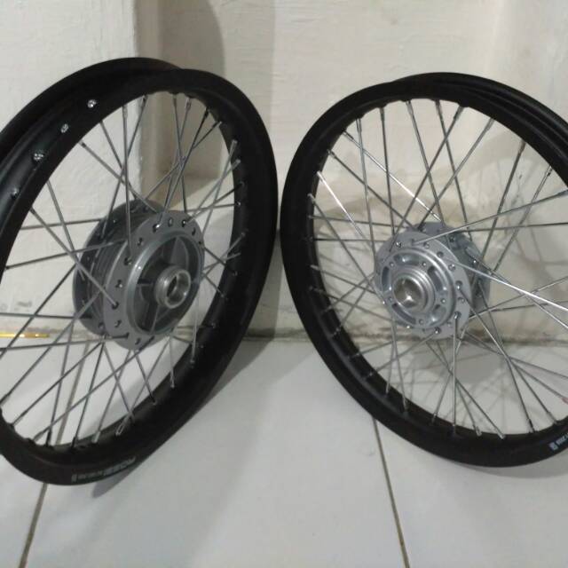 Velg paket supra x 125 Jupiter MX Jupiter Z1 Vega ZR