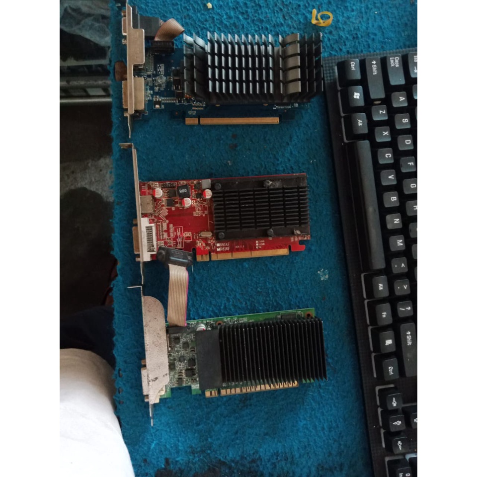 VGA 1GB 64BIT NO DISPLAY ATAU MATOT