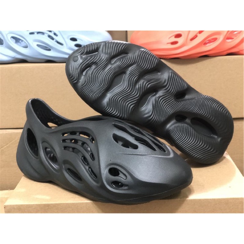 harga yeezy foam runner