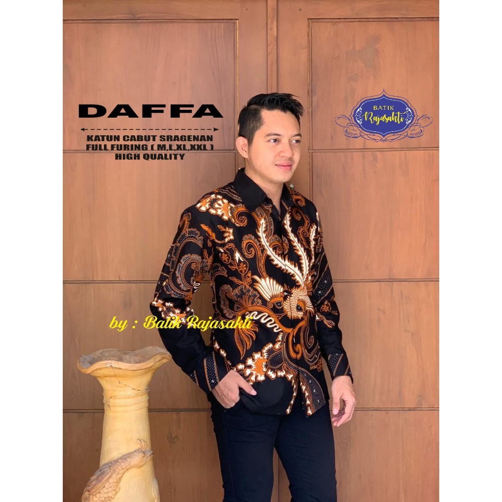 DAFFA RAJASAKTI KEMEJA BATIK SOLO PRIA LENGAN PANJANG LAPIS FURING ATASAN BATIK PREMIUM MODERN KATUN HALUS BAHUWIRYA  BANAMITRA BANAMITRA PUTIH BANGSAWAN BAYU PUTRA BERLIAN BIRU BHARATAYUDA BIMASENA BIRENDRA BIRU INDAH BRAHMAKERTA BRAHMAKERTA MERAH