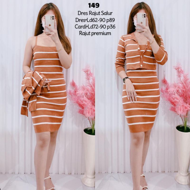 149 dress salur 2in1. Bahan rajut premium import. Order tanya stok ya