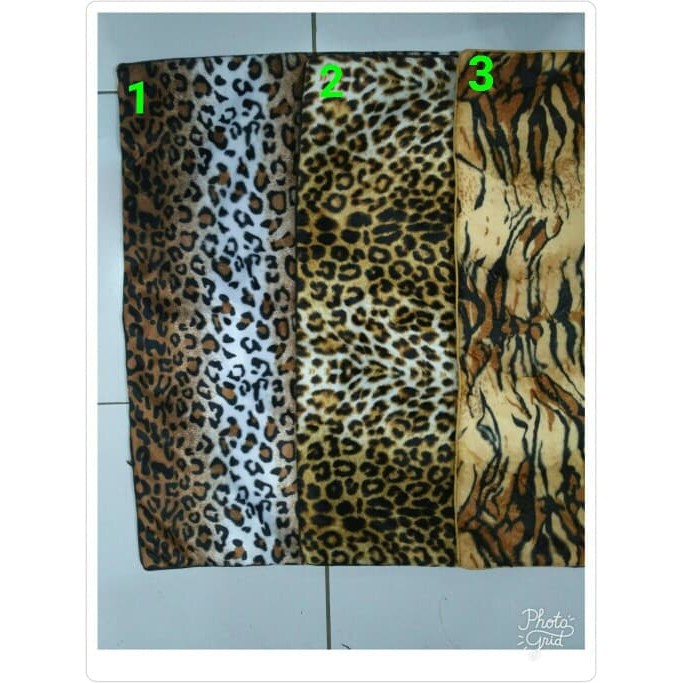 Sarung Bantal jumbo 60x60 cm - Sarung bantal Sofa & Kursi motif Macan