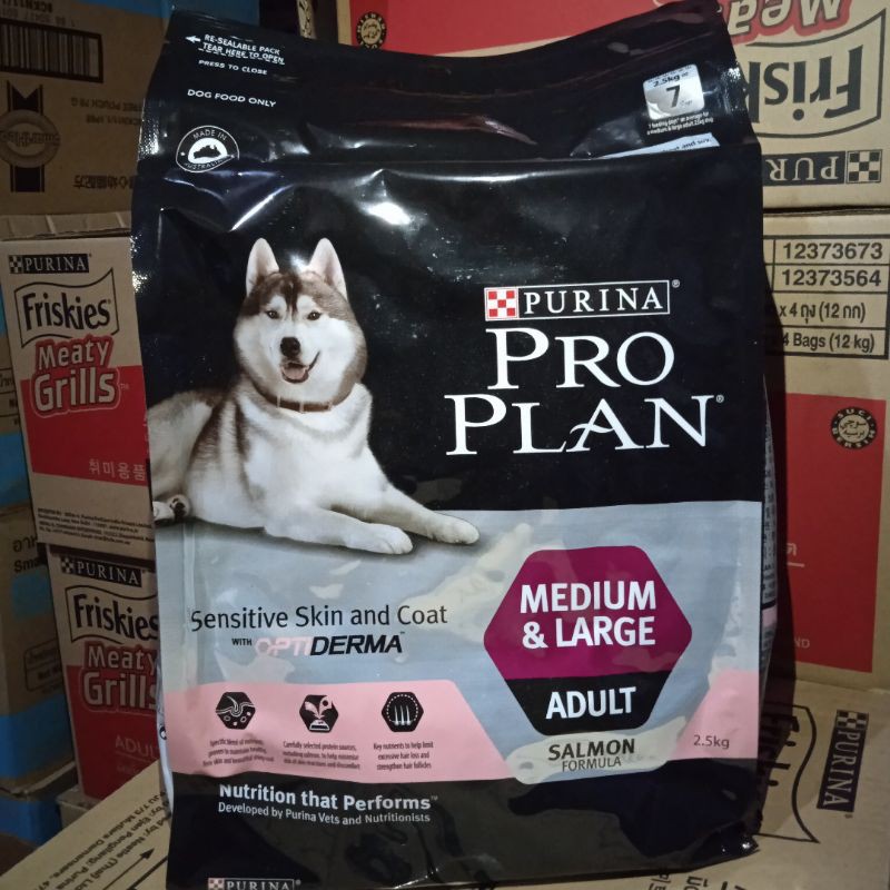 Dog Food Proplan Medium and Large Adult Sensitive Skin Makanan Anjing 2,5kg - Pro Plan