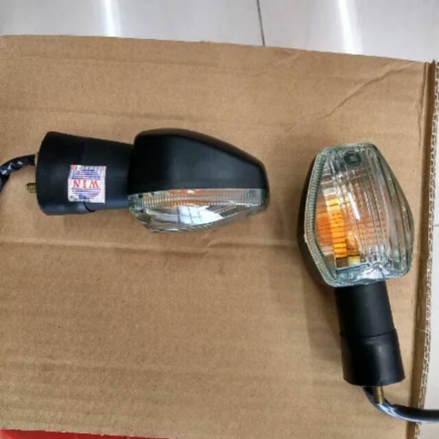 Lampu sen depan tiger revo Lampu sen tiger new