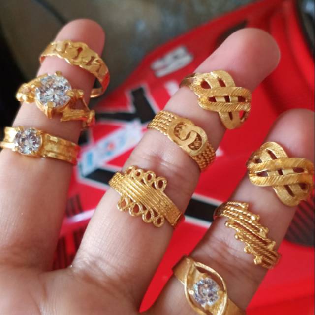 Emas lapisan kristal