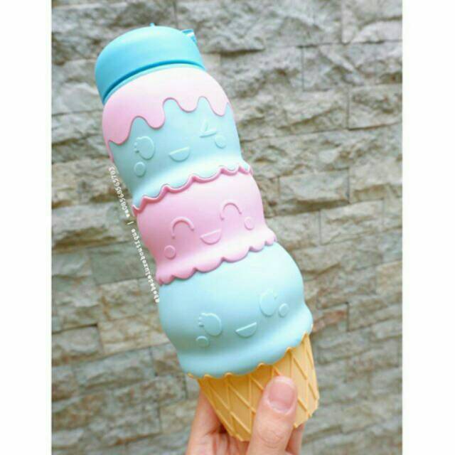SMIGGLE ICE CREAM SILICON DRINK BOTTLE