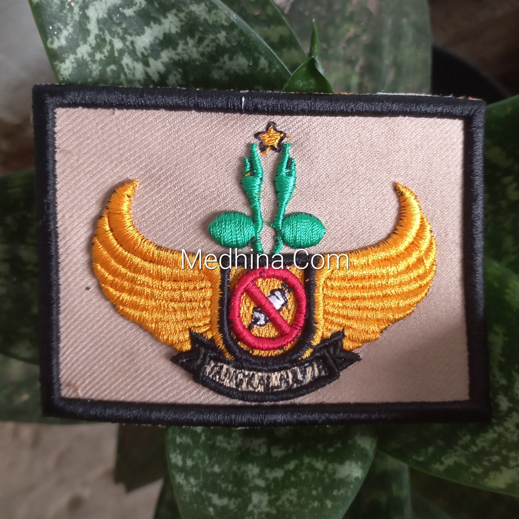 Jual Badge Tangkal Napza Bordir Timbul Bingkai Kotak Patch Logo Pramuka