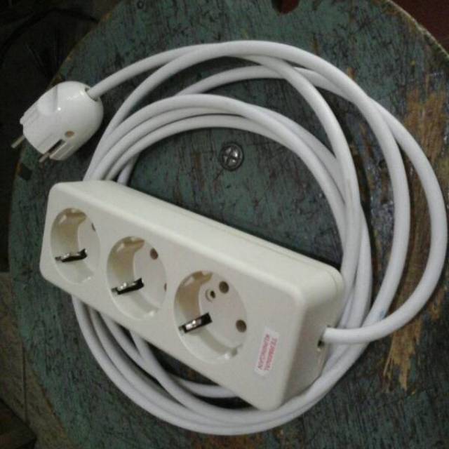 stop kontak 3 lubang UTICON stop kontak kabel 2 meter