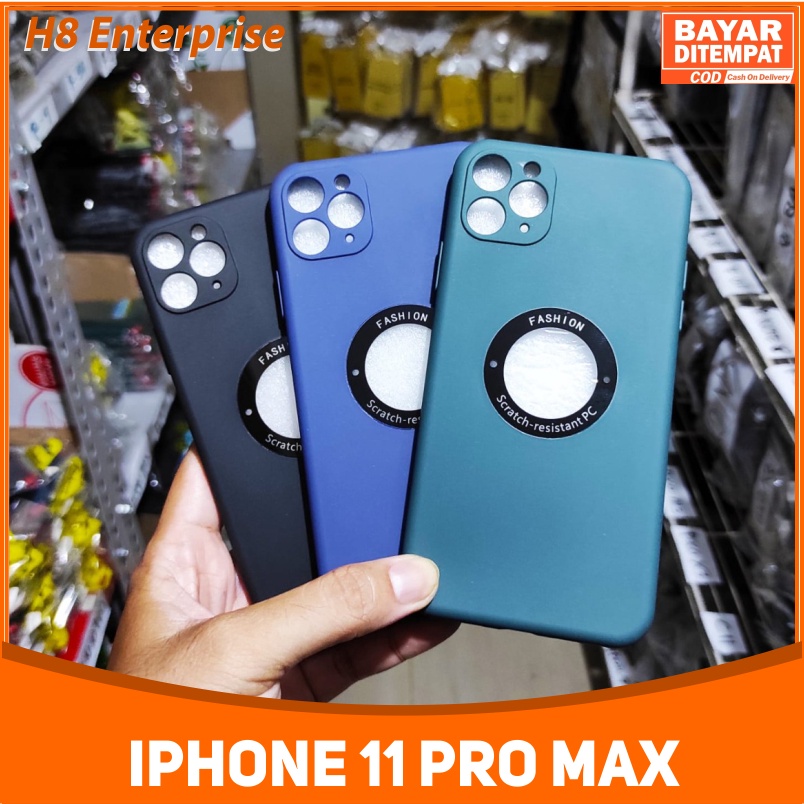 Case iPhone 11 Pro Max Liquid Luxsury Leather Logo Hole 3D Kamera Protection