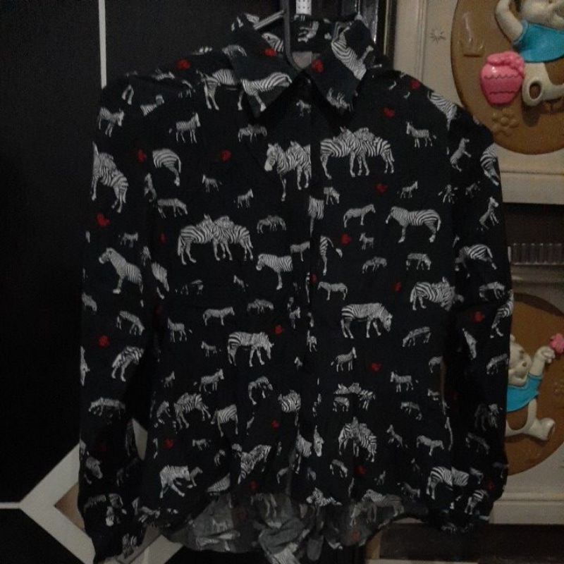 Kemeja Wanita Planet Surf Preloved