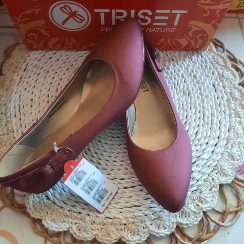 sepatu triset ori