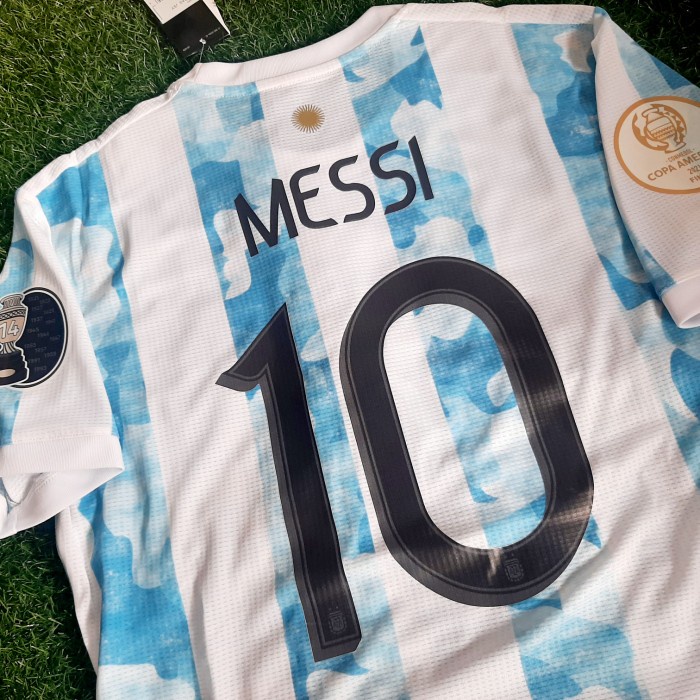 Jersey Baju Bola Argentina Home 2020 Player Issue Fullpatch + Nameset Termurah