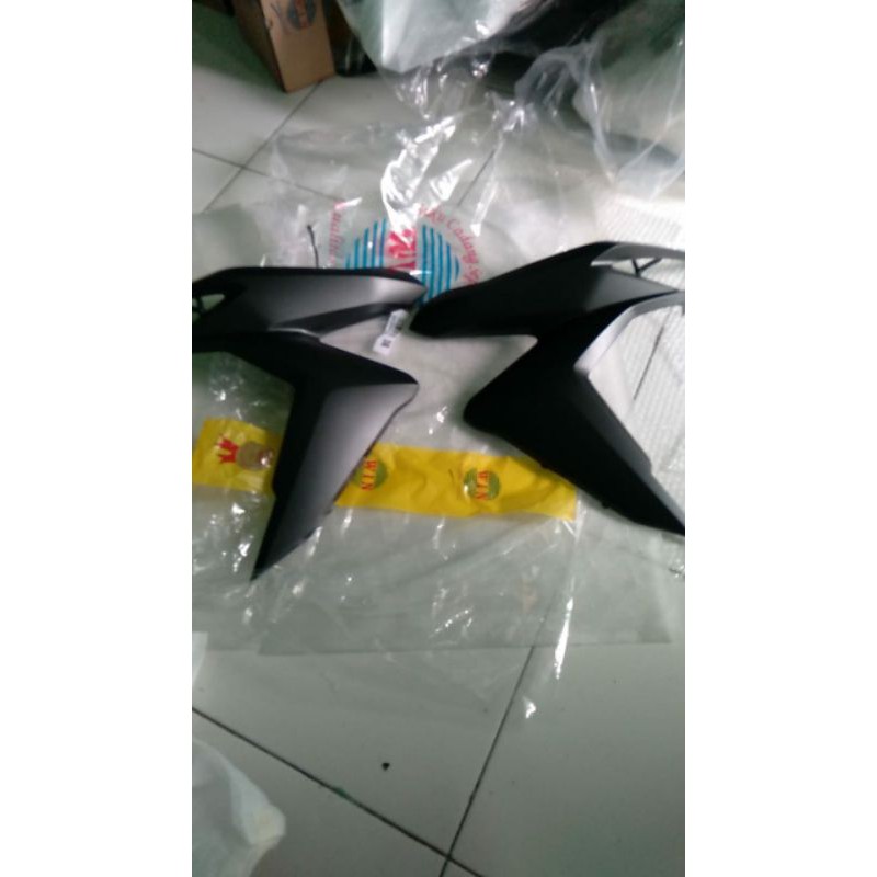 legshield luar vario new 150 sayap luar vario new 150 sayap depan vario new 150 2018 2020