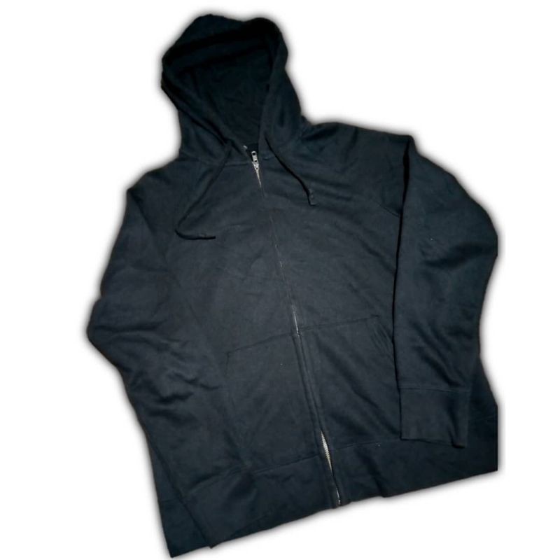 zip hoodie uniqlo basic hitam
