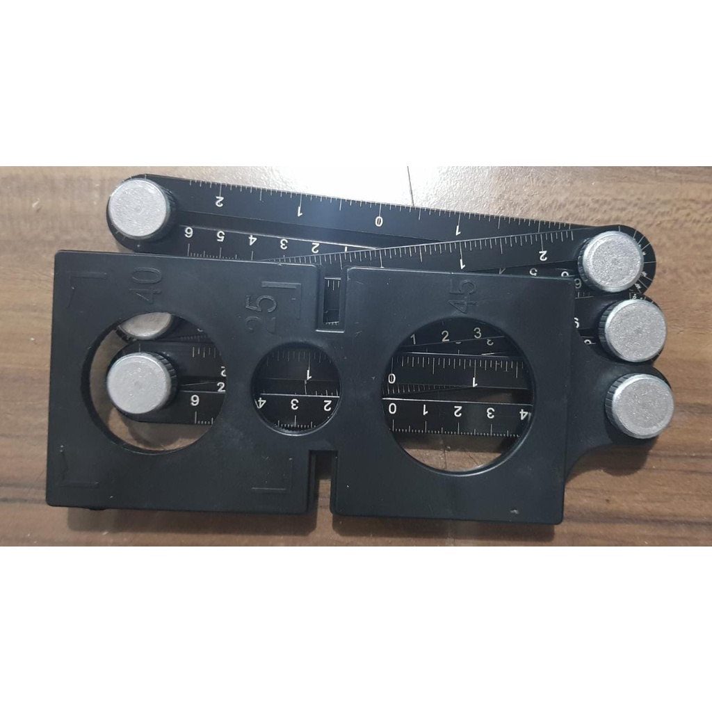 

PENGGARIS LIPAT 6 SUDUT/ SIKU POLA MULTIFUNGSI/ METERAN LIPAT/ PENGGARIS SIKU