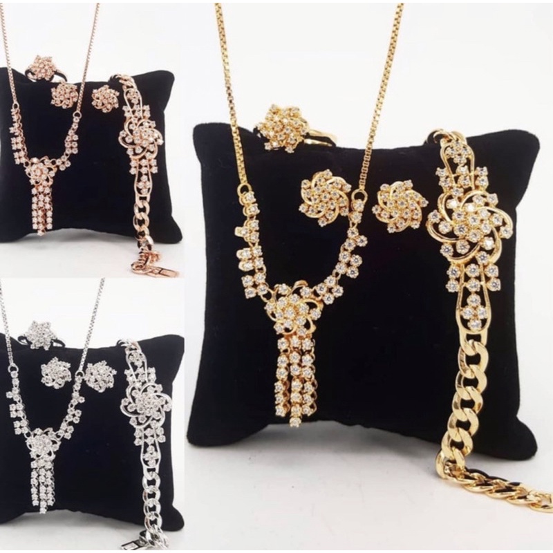 SET TURA KIPAS GELANG REPLIKA BERLIAN