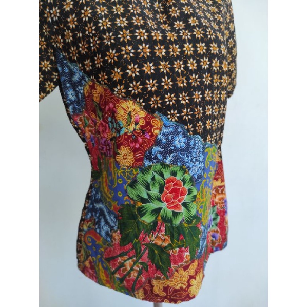 blus batik asimetris truntum