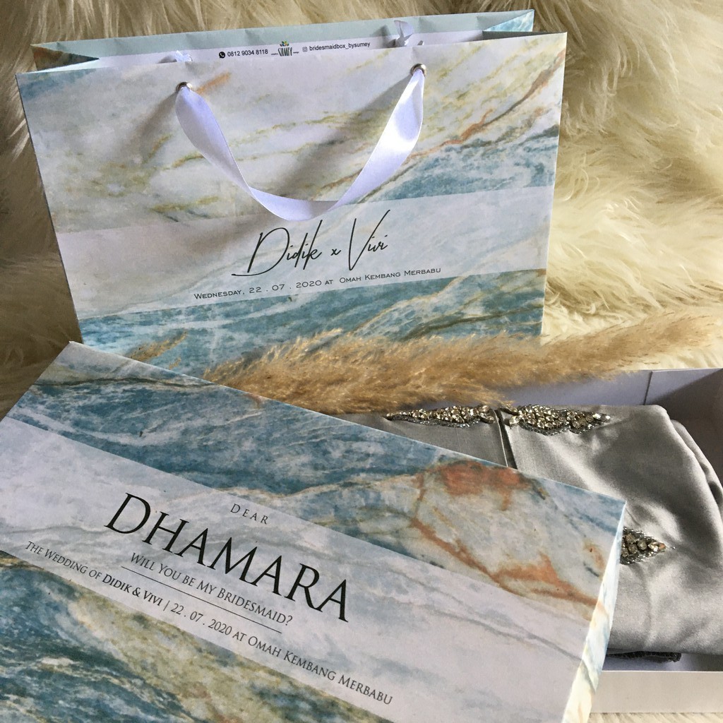 

PAKET BUNDLING | PAPER BAG + BOX + CARD (MIN 5 PAX)