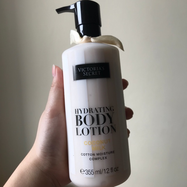 Jual Victoria Secret Hydrating Body Lotion (coconut milk) Shopee