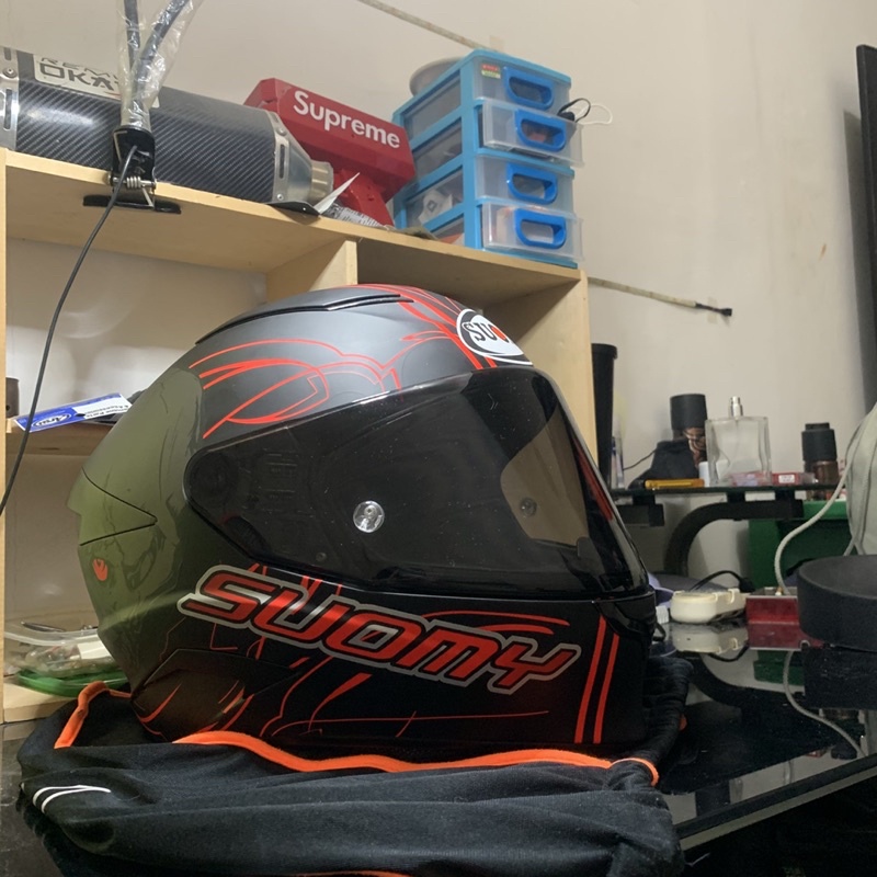 SUOMY SPEEDSTAR AMLET RED NOT KYT NXR ARAI PROFILE HJC LS2 NOLAN AIROH SHOEI SHARK AGV XLITE