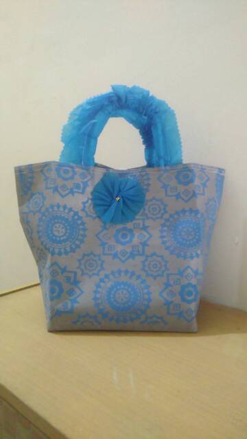 Tas hajatan R5 dus kue