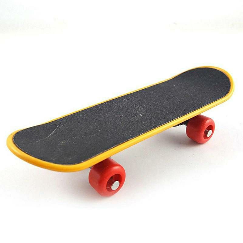 Mainan burung skateboard mini beo/parkit/kakatua