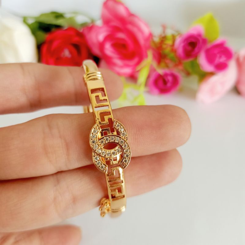 COD GELANG TITANIUM WANITA MODEL CHANNEL/GELANG PERHIASAN LAPIS EMAS