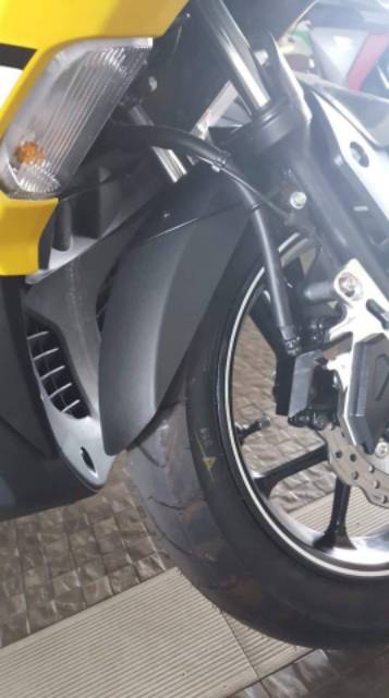 Sambungan Spakbor Yamaha Aerox 155