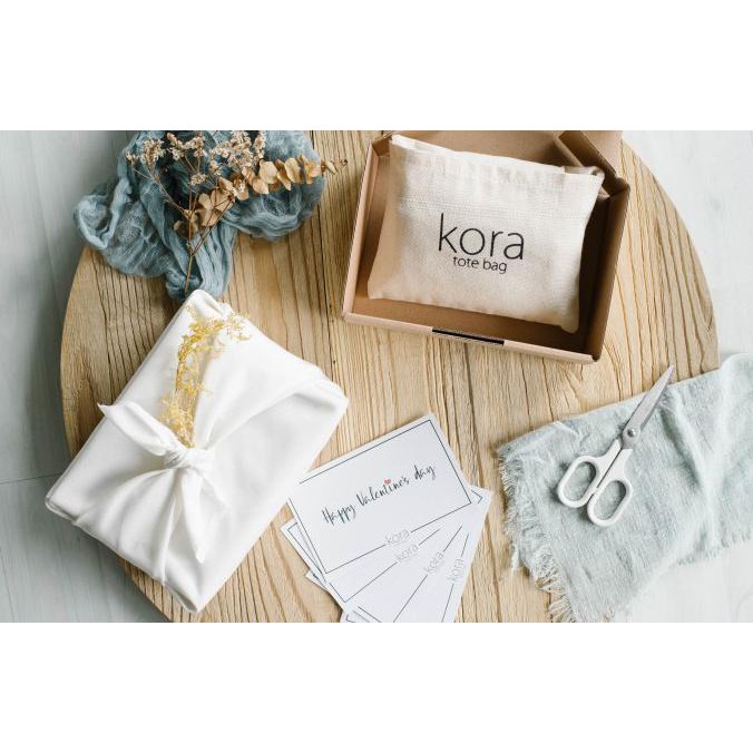 

Jual Gift Packaging Untuk 1 Tas Kora Tote Berkualitas