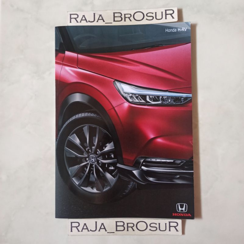 Poster brosur katalog leaflet Honda HRV 2022