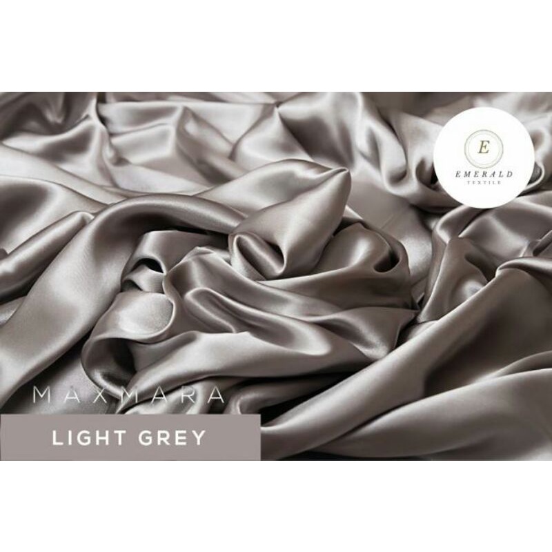 ( BUKAN HIJAB ) SETENGAH METER Kain Satin Charmuse Maxmara Silk Premium - Light Grey/Metallic Grey ( HARGA PER 50cm KAIN )