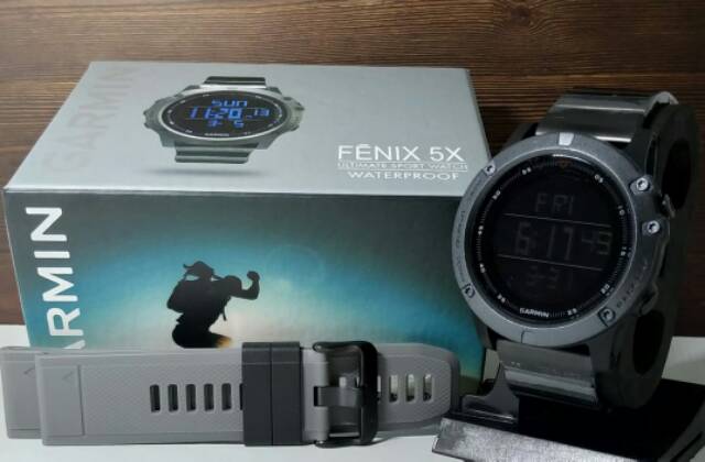 JAM TANGAN PRIA GARMIN FENIX 5 SPORT PAKET TALI CADANGAN RUBBER