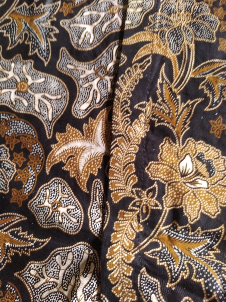 Kemeja Batik Pria Lengan Panjang Slim Fit Batik Pria Lengan Panjang Modern