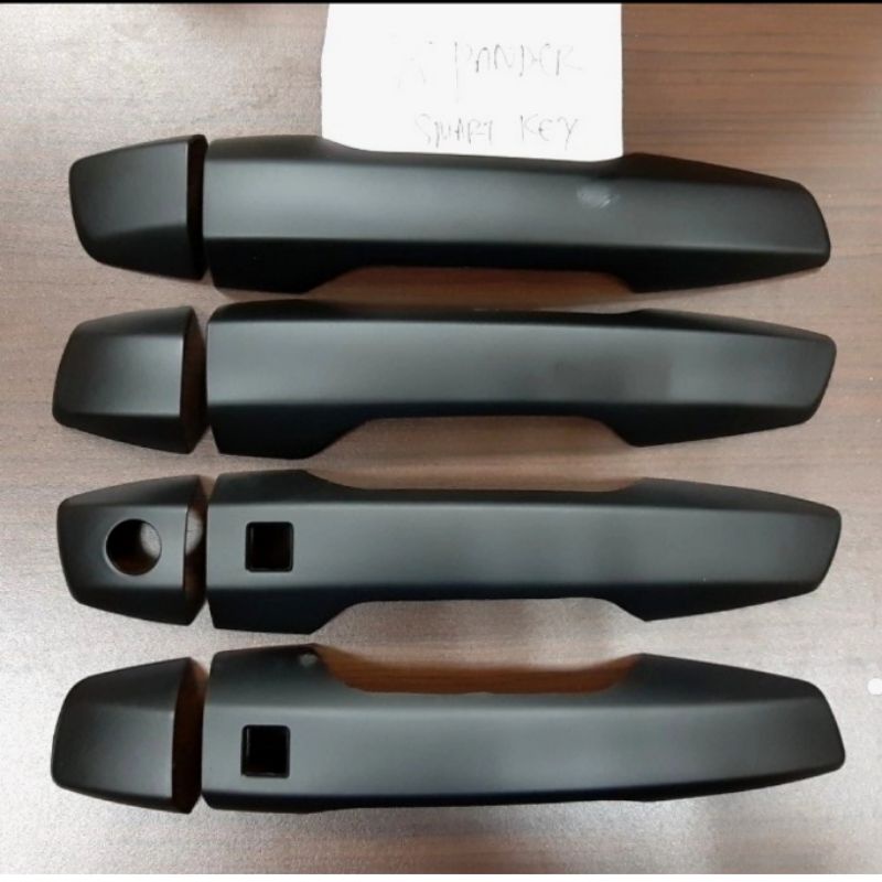 COVER HANDLE KEYLESS HITAM XPANDER/XPANDER CROSS