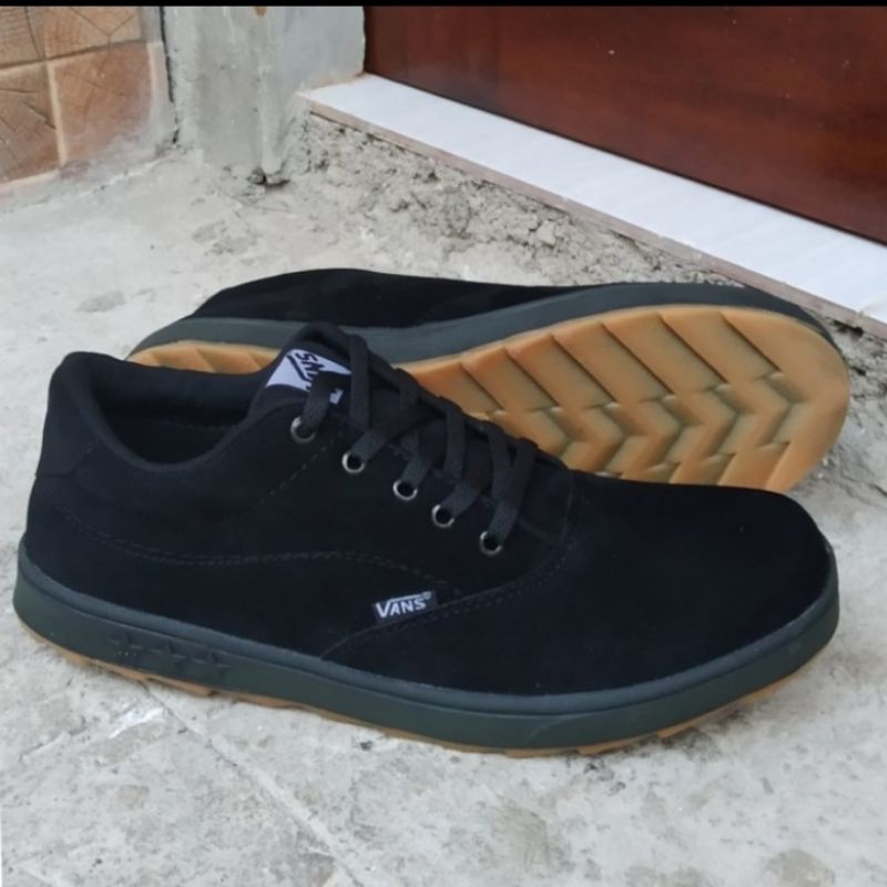 Sepatu Vans Casual Pria Era Authentic Oldscull Black sekolah