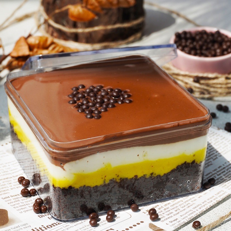 

BITTERSWEET BY NAJLA SEMARANG - DURIAN DESSERT BOX