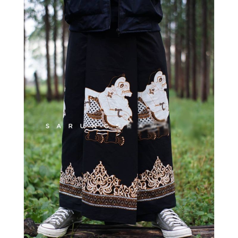 Sarung Batik Semar Hitam#Sarung wayang#SarungClasik#SarungBatik