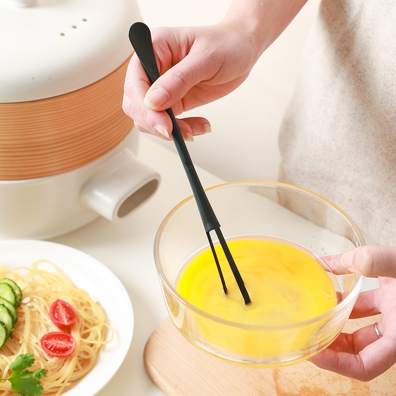 Multifunctional 2-in-1 Hangable Egg Whisk with Spoon / Kitchen Useful Tools