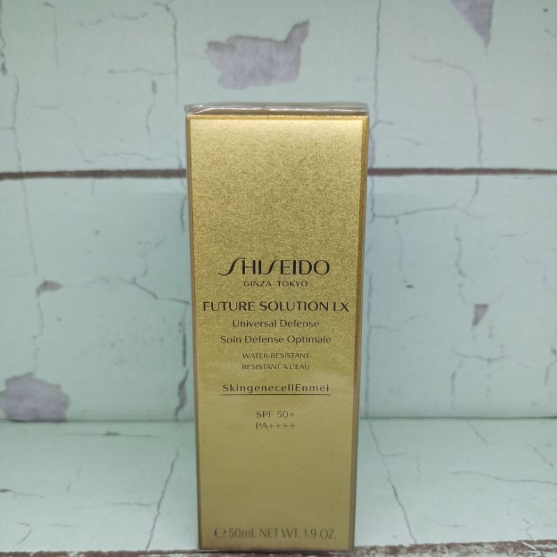 SHISEIDO Future Solution LX Universal Defence E