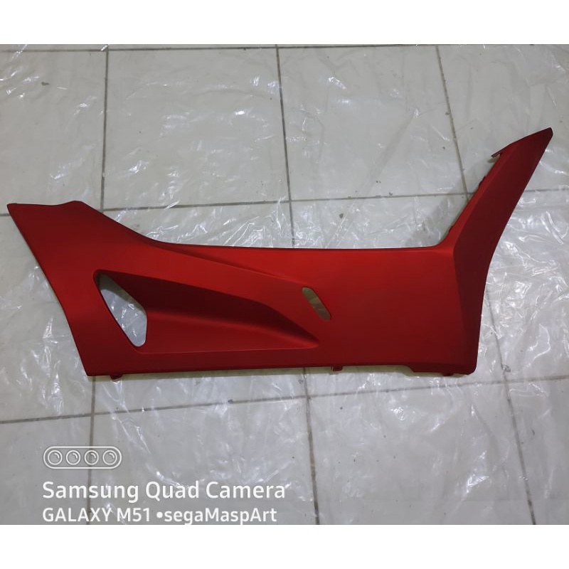 Cover Under Side PCX 160 K1Z Cover R Floor Side Dek Samping Bawah Warna Merah Doff Kanan Original
