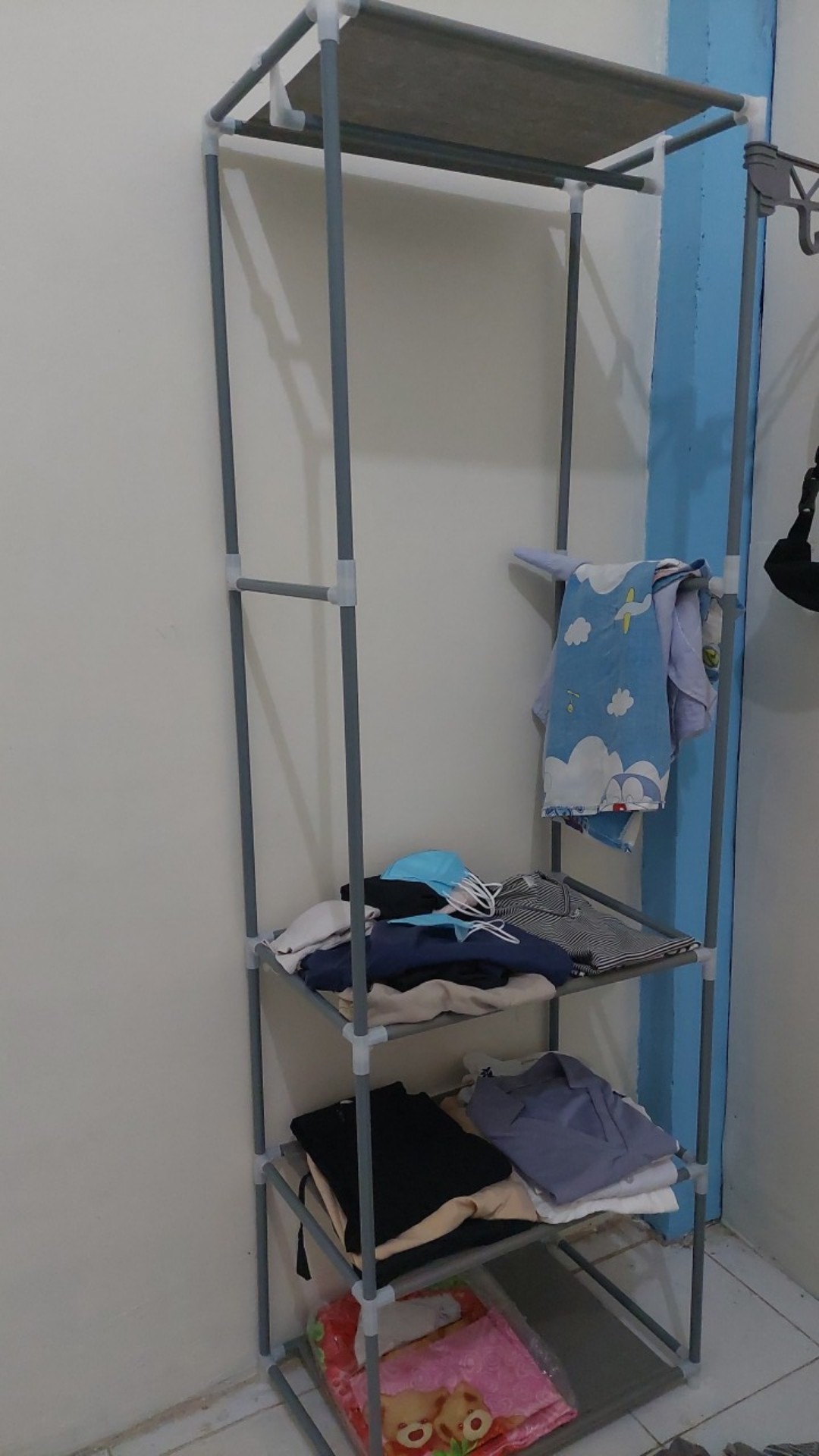 Rak Gantungan Baju Stand Hanger Besi Serbaguna Kotak