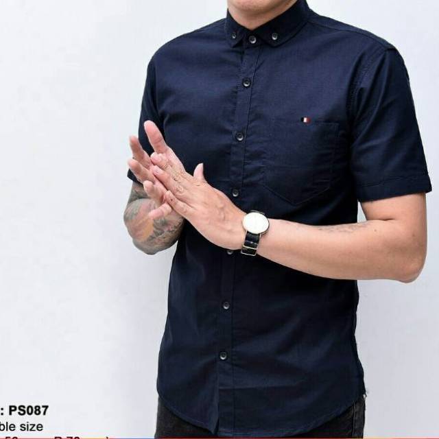 KEMEJA PRIA PENDEK POLOS NAVY SLIMFIT / BAJU COWOK POLOS BASIC TERLARIS