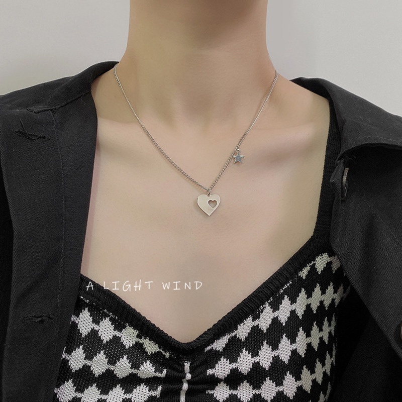 Hollow Love Star Necklace Accessories Hip Hop Retro Personality Clavicle Chain