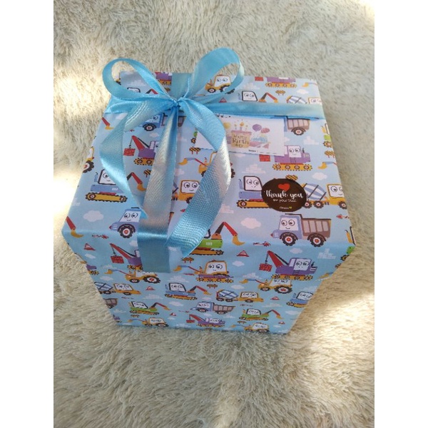 

Box surprise ,box saja isi 4box , Box kosongan