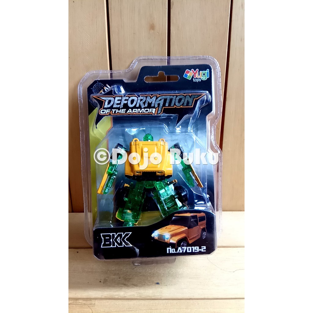 Mainan Robot Deformation of the Armor kode A70192