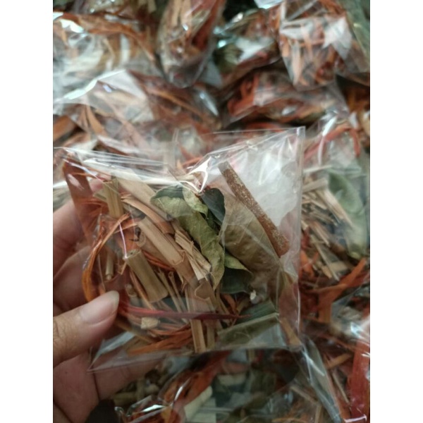 

wedang uwuh komplit gula batu