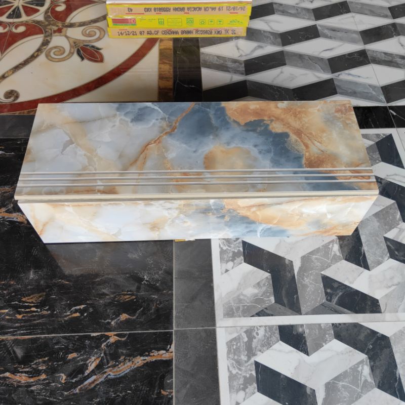 Granit tangga 30x90 dan 20x90