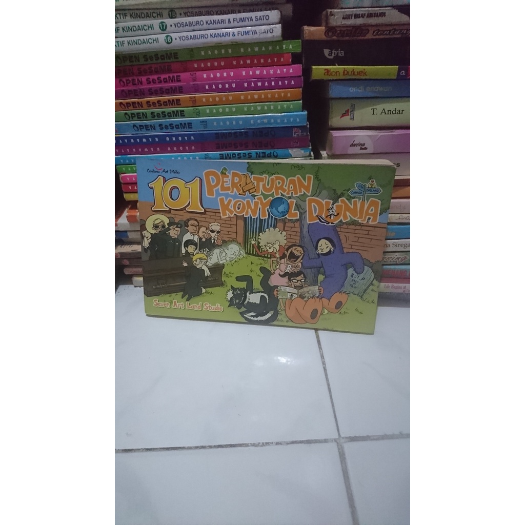Komik 101 Peraturan Konyol Dunia