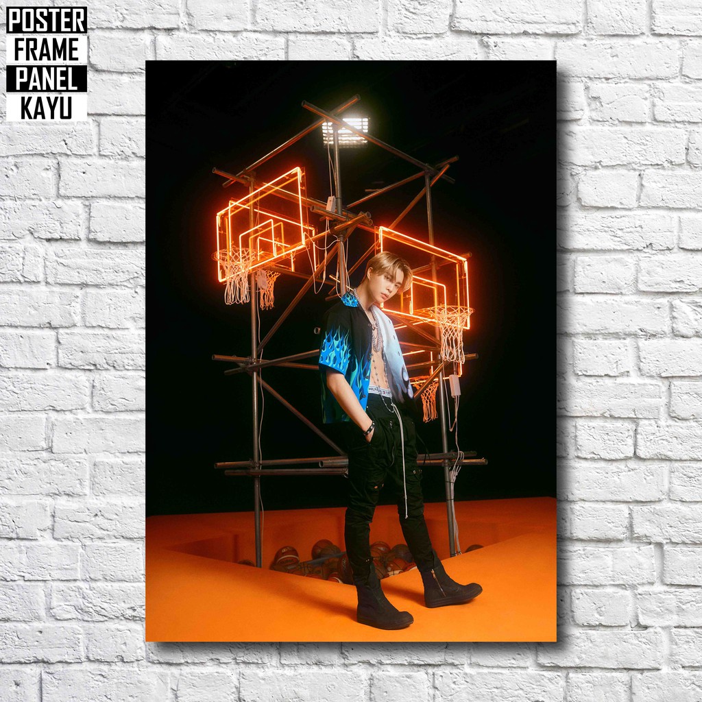 Poster NCT U Johnny Misfit Resonance Part 1 Frame Kayu Solid A4 JNH005